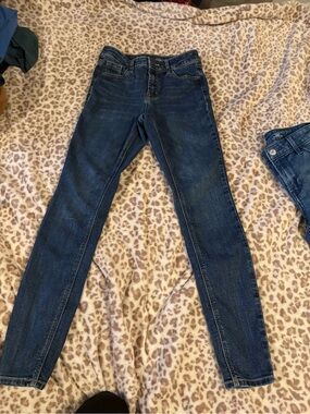 Old Navy Size 00 Dark Blue High Rise Rockstar Super Skinny Jeans
